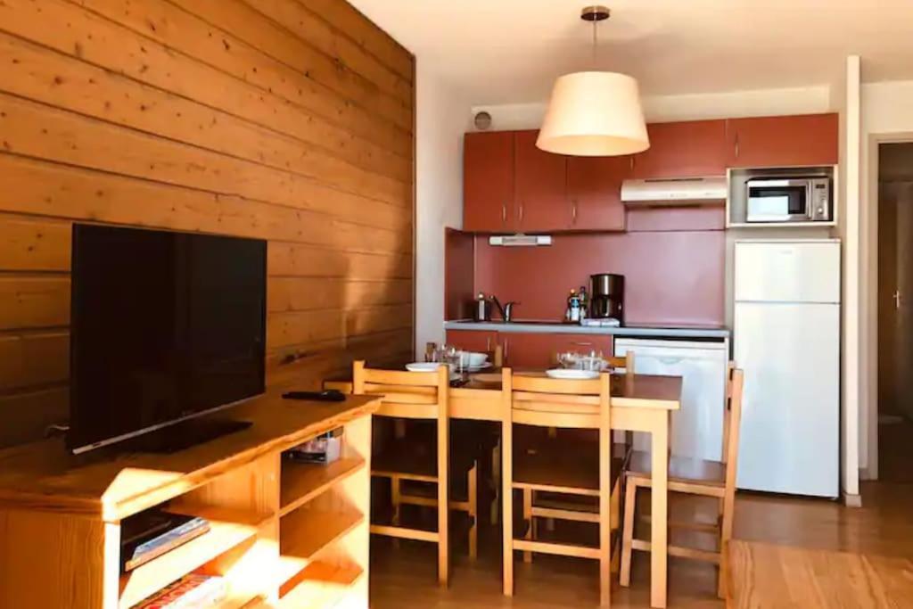 Charmant T3 Avec Vue Montagne Et Parking Privatif Font-Romeu-Odeillo-Via Exterior photo